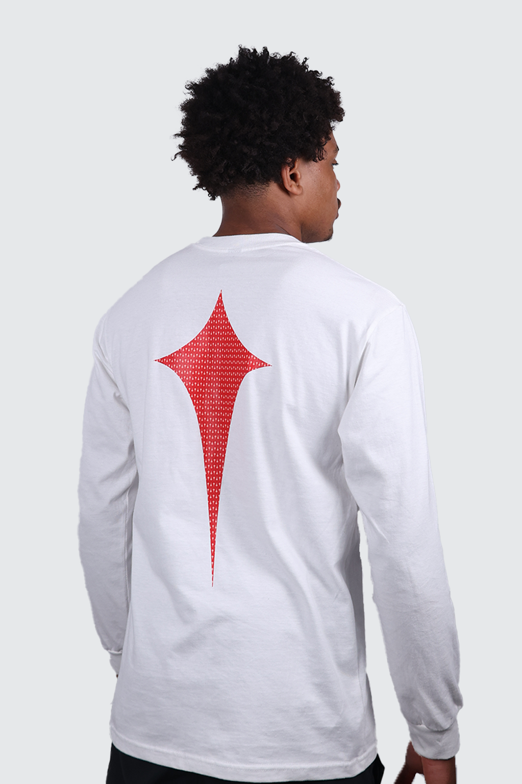 LONGSLEEVES ESSENTIALS